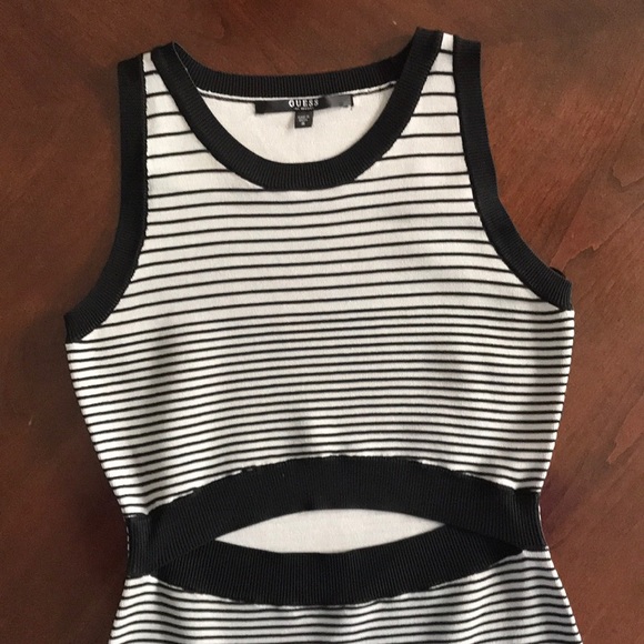 GUESS DRESS - Picture 5 of 7